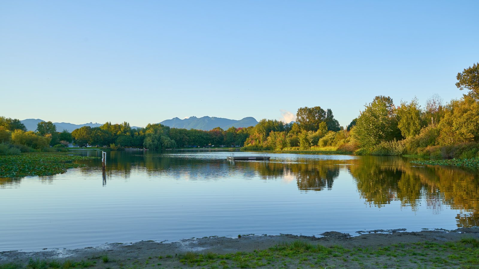 Услуги такси до села Дранда в Абхазии